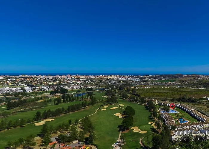 5* Stunning Golf & Sea Apartment