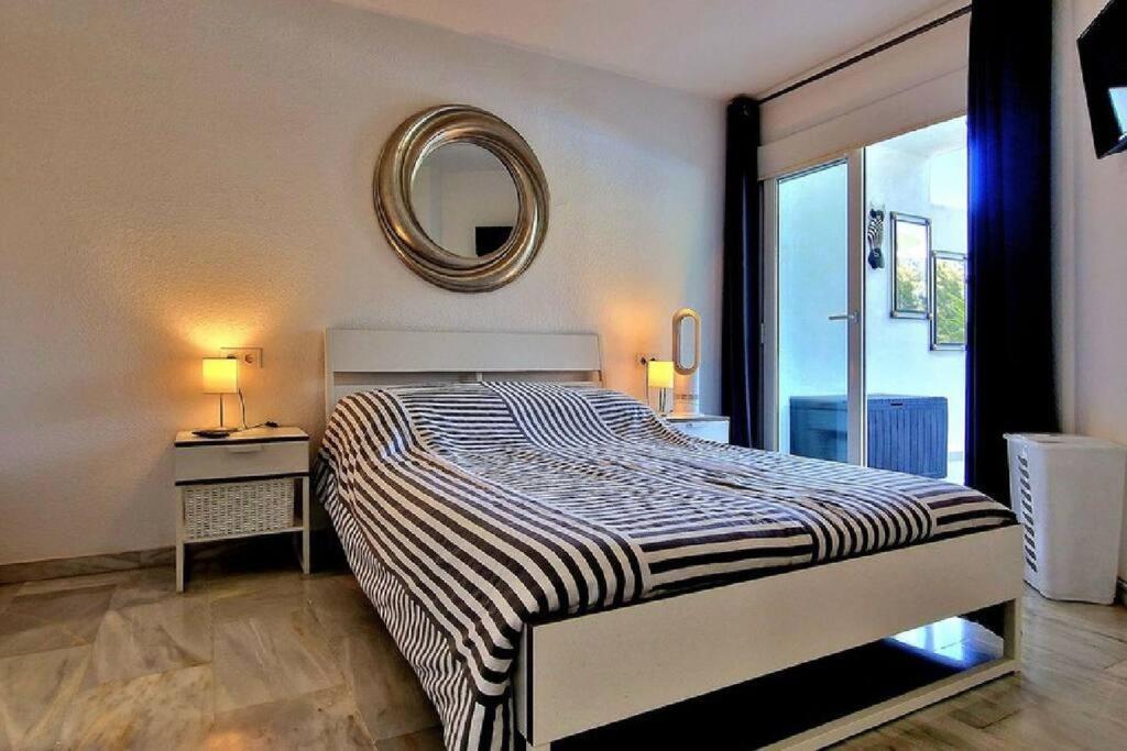 Apartament 5* Stunning Golf & Sea